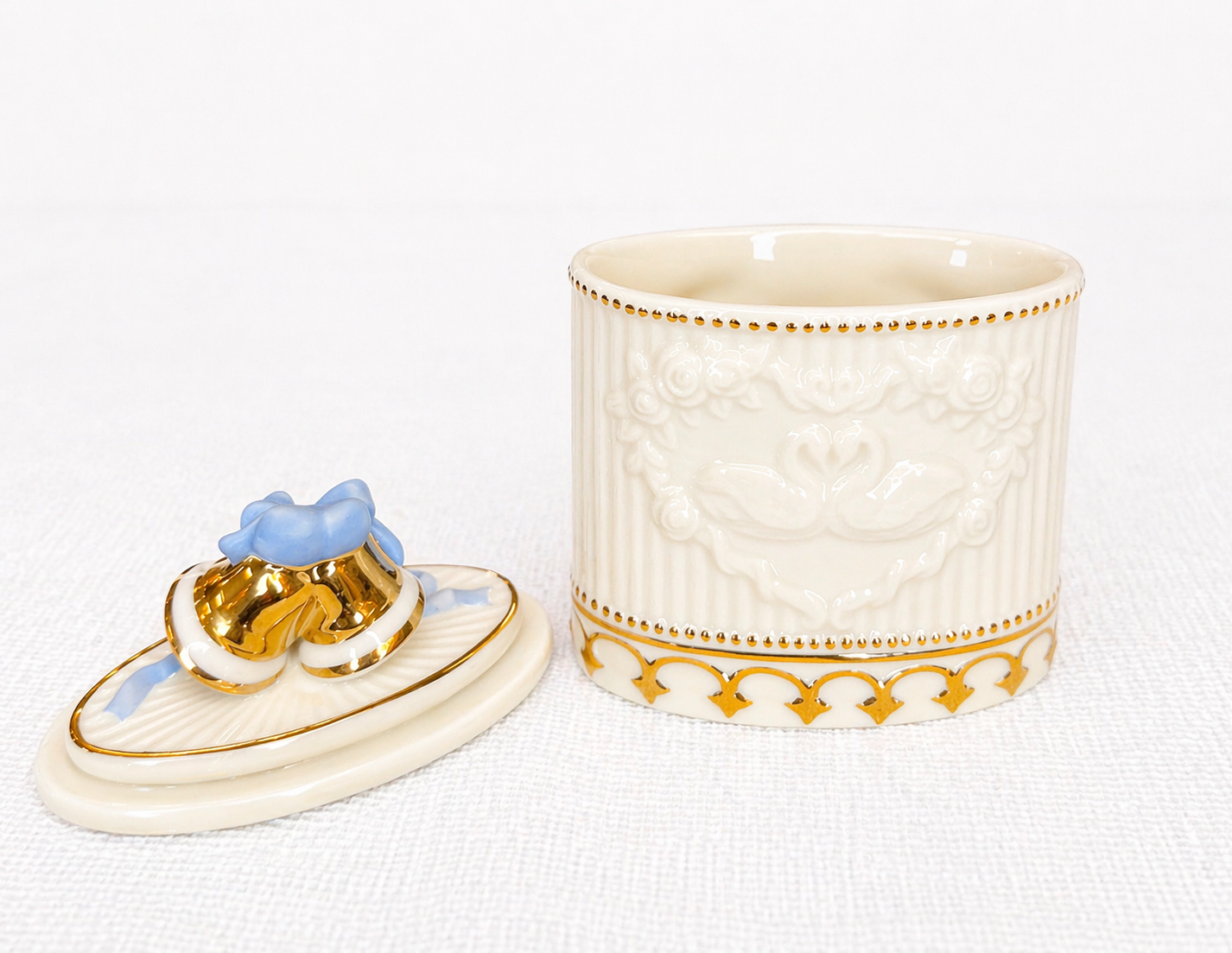 Collectible- Lenox Love Endures Trinket Box