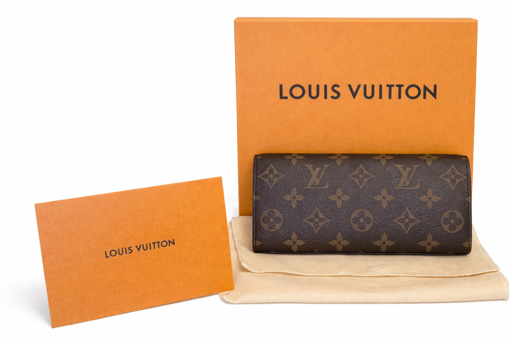Wallet- Authentic Louis Vuitton Sarah Wallet