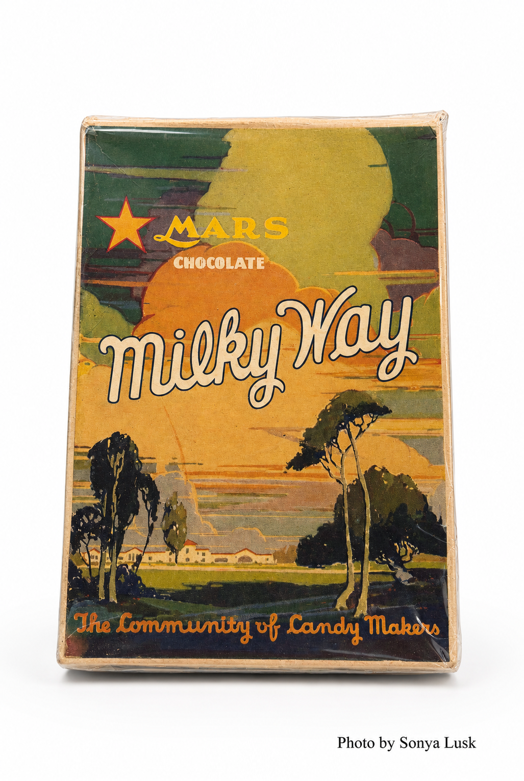 Vintage Milky Way 1920s-era display box